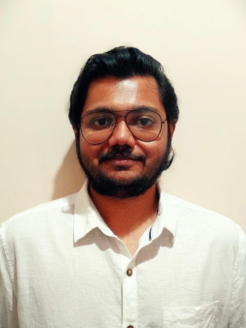 Headshot of Pranav Bidwe
